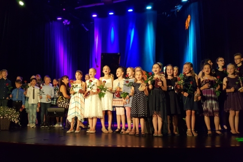 10. Schülerkonzert von Kreispräsident und Musikschule Livaschnikova zugunsten „Gemeinsam e.V.“