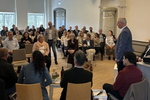 Austausch zum Thema Fachkräftegewinnung in der Drostei