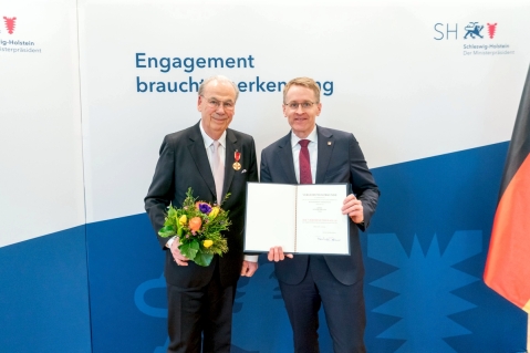 Bundesverdienstmedaille für Günter Gerland