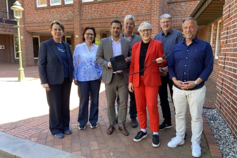 Kreis übernimmt Telefonservice für Gemeinde Rellingen und Amt Pinnau