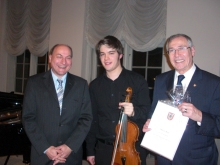 Oliver Rau mit dem Preis des Kreispräsidenten ausgezeichnet